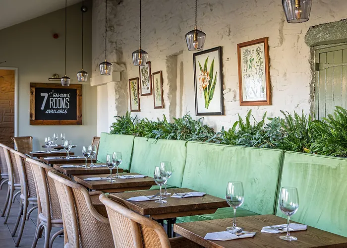 호텔 The George At Backwell