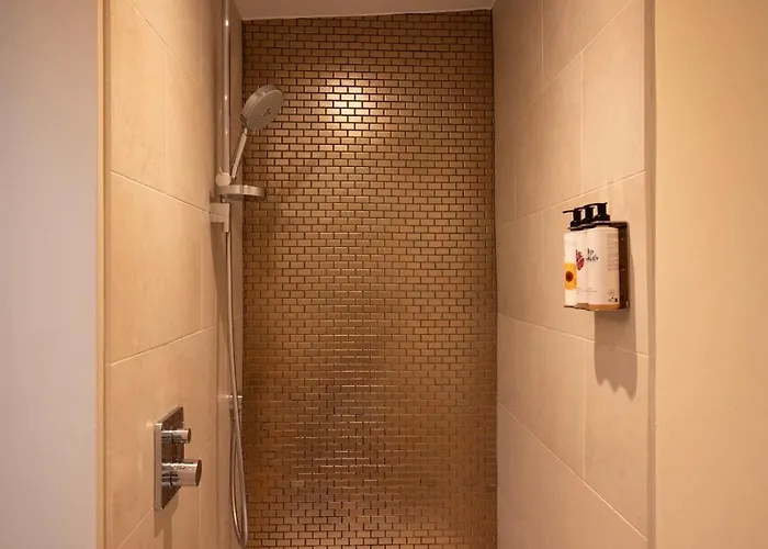 The George At Backwell Hotel 4*